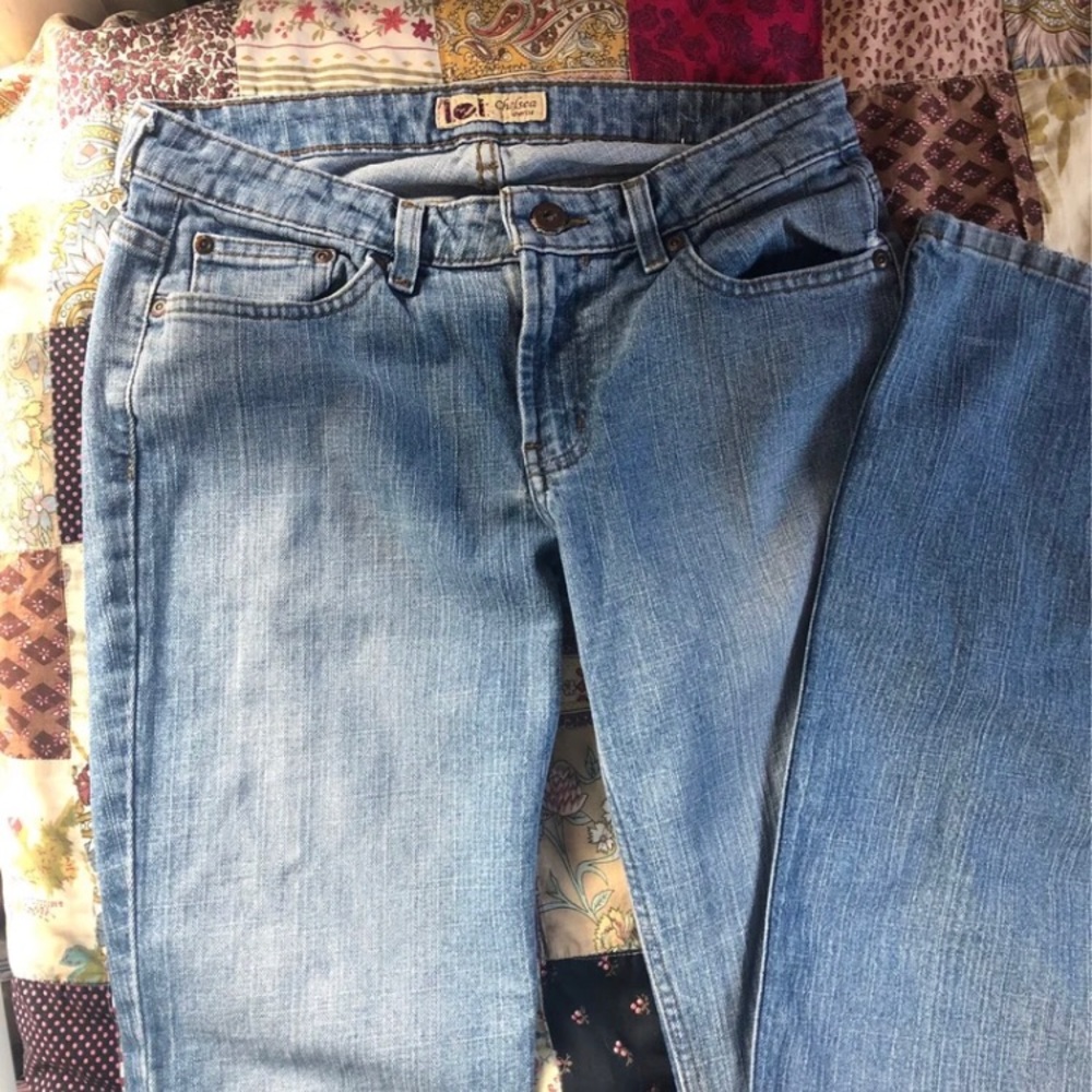 L.E.I Chelsea low rise jeans